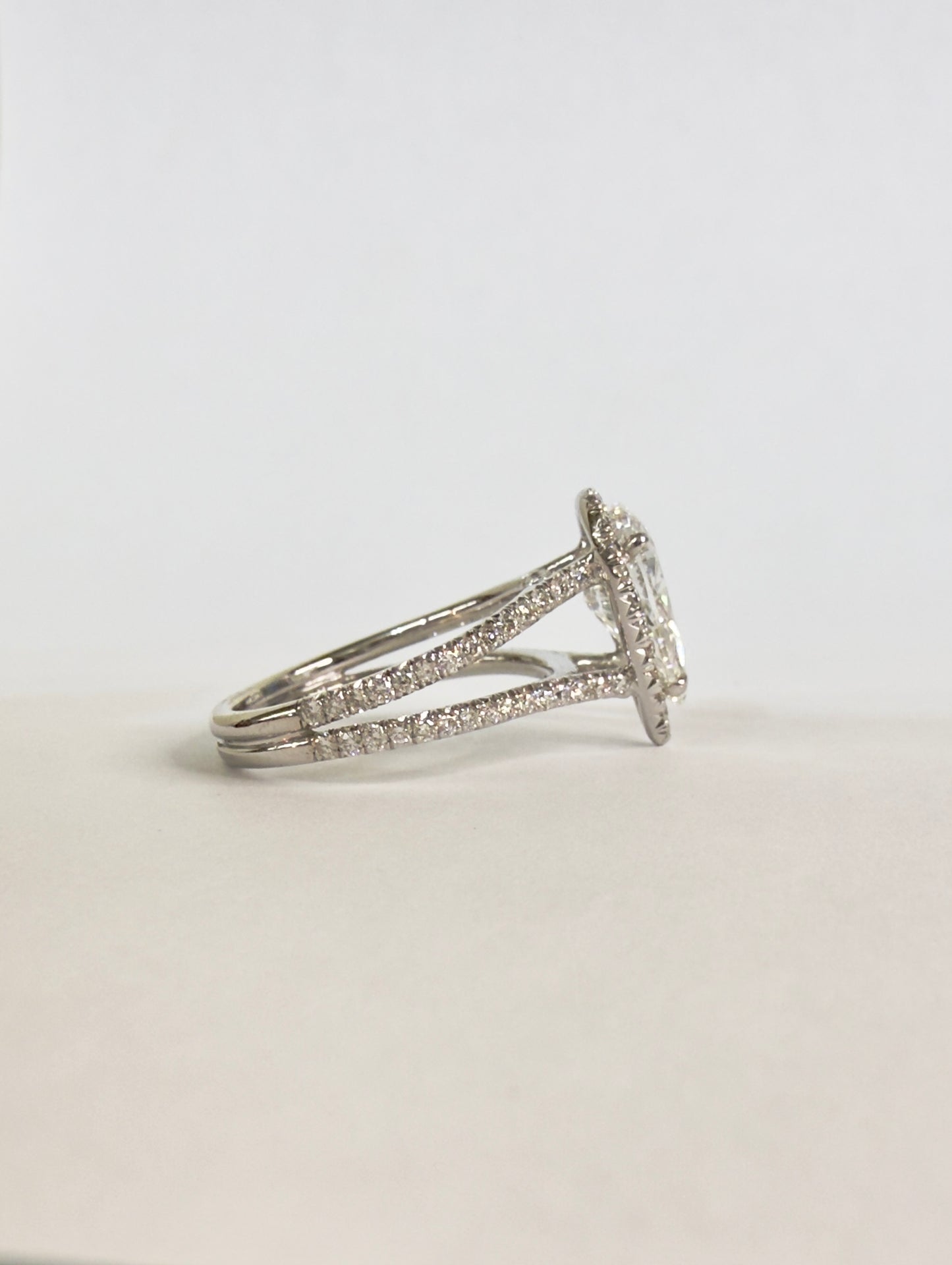 Pear cut Diamond Halo Engagement Ring