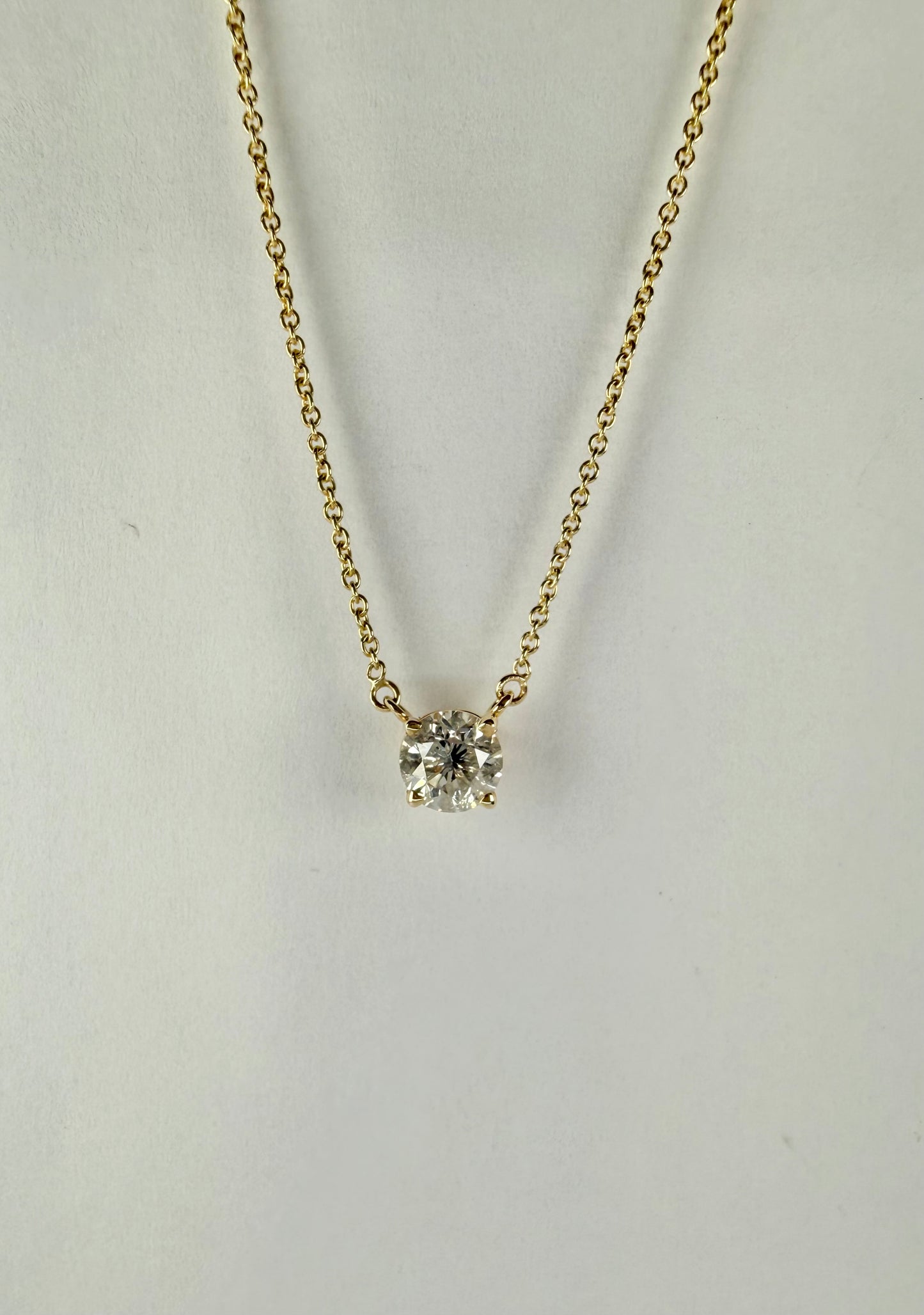 Round Brilliant Cut Diamond Solitaire Necklace