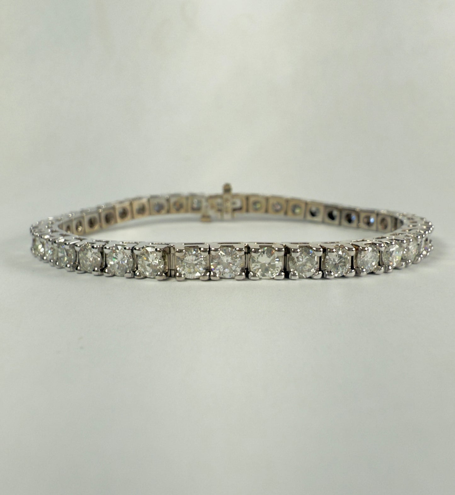 Round Brilliant Diamond Tennis Bracelet