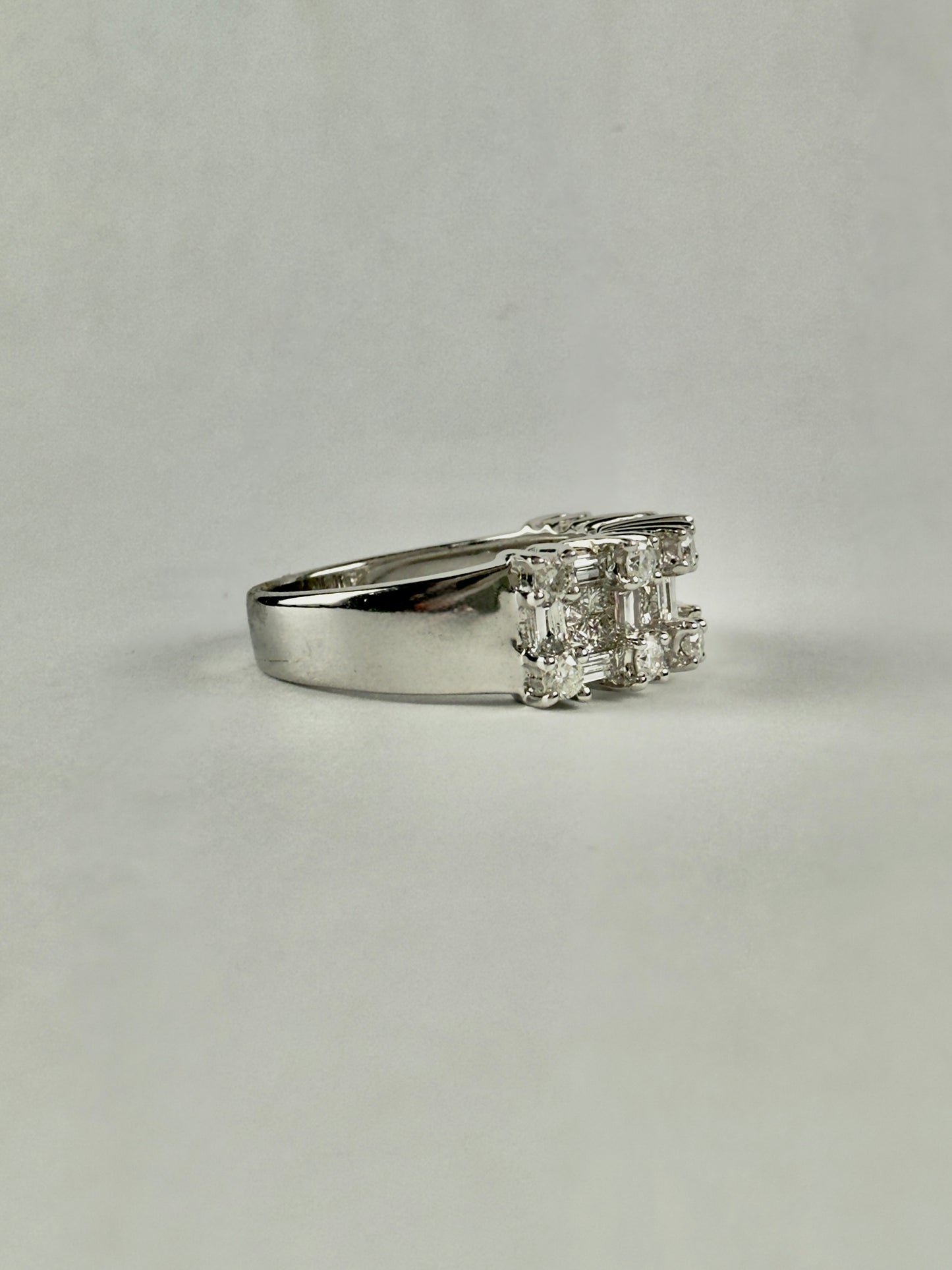 Diamond Anniversary Band