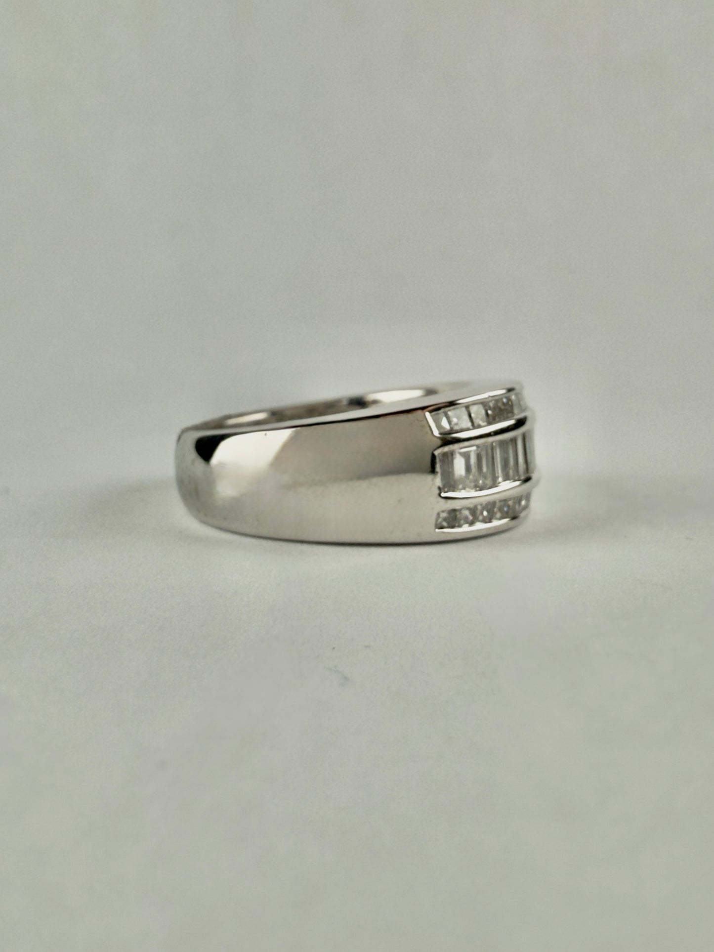 Diamond Anniversary Band