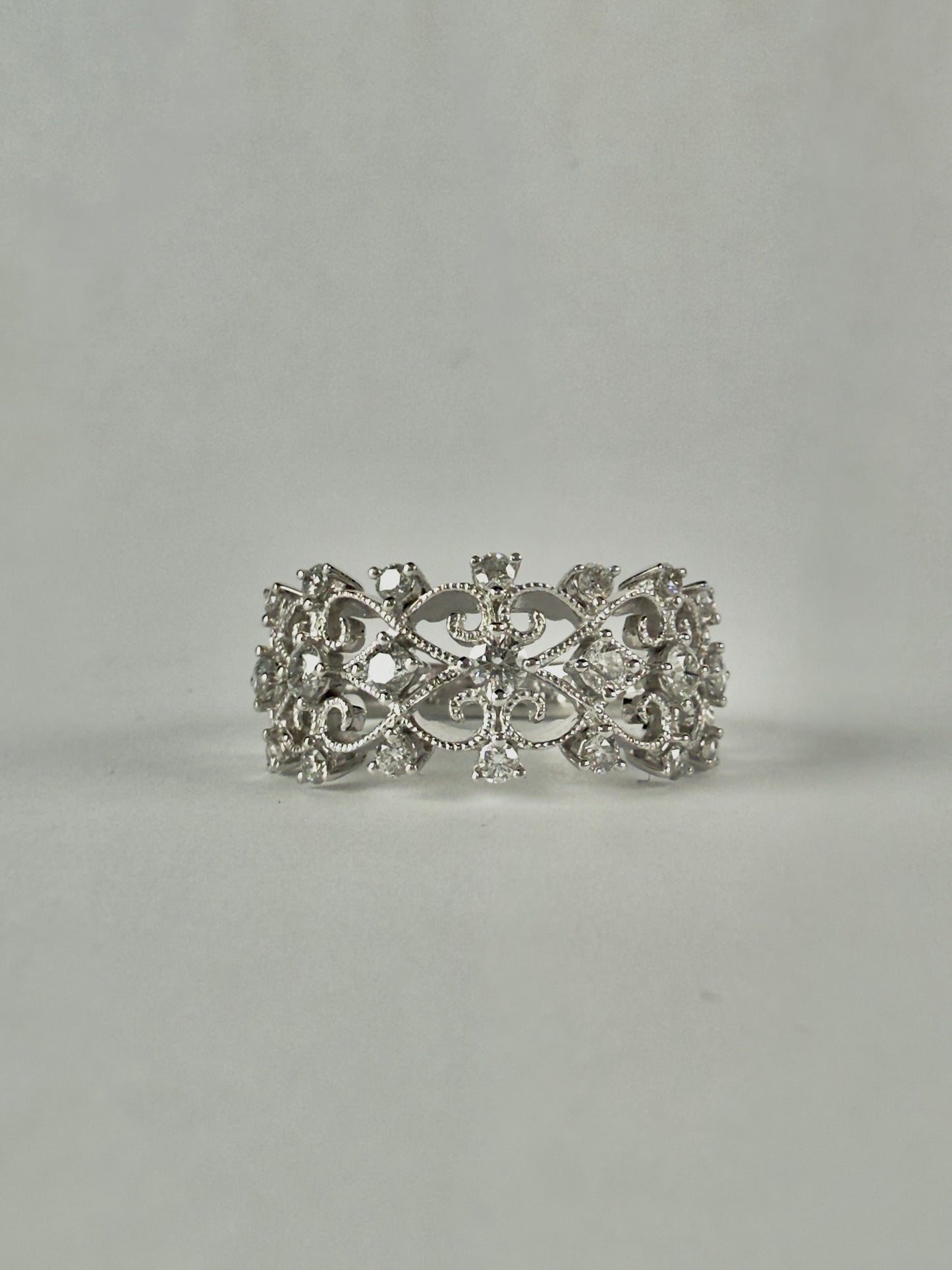 Diamond Anniversary Band