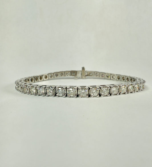 Round Brilliant Cut Diamond Tennis Bracelet