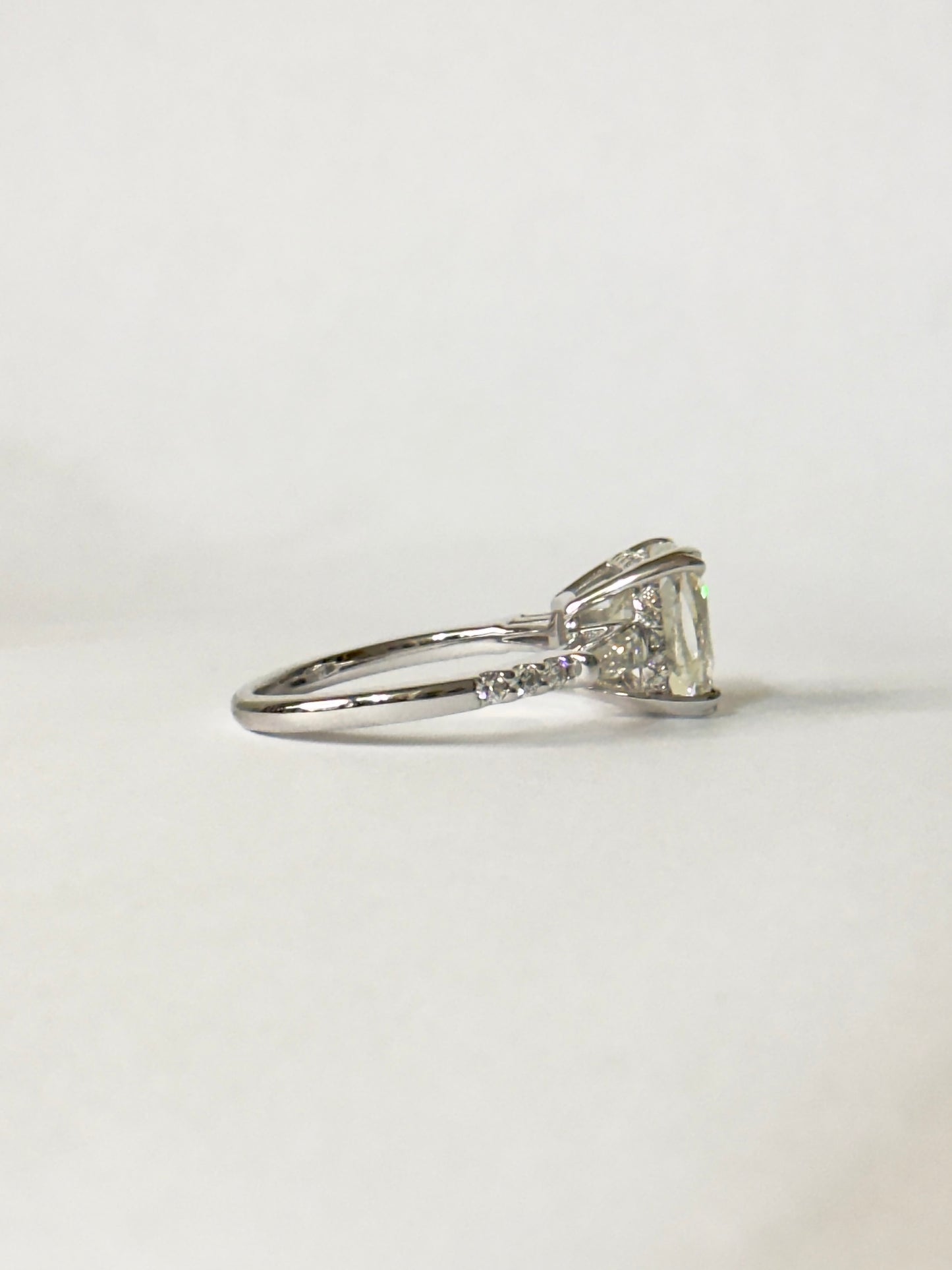 Cushion cut Diamond Engagement Ring
